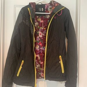 Women’s volcom nyala snowboarding jacket
